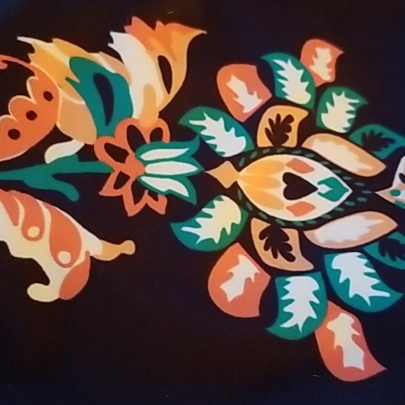 Navy and Orange Floral V Beck Halter - Picture 3 of 5